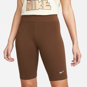 Women’s Nike Mid-Rise Bike Shorts